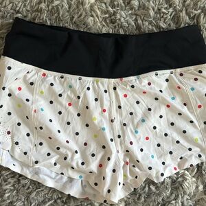 Lululemon RARE size 4 Speed up 🦄 multi colored polka dots